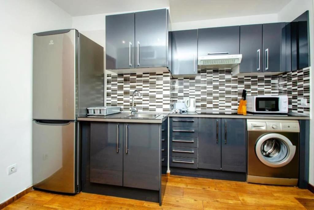Sunny Apartment In Center Of Marbella ! Экстерьер фото