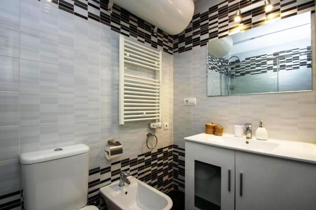 Sunny Apartment In Center Of Marbella ! Экстерьер фото